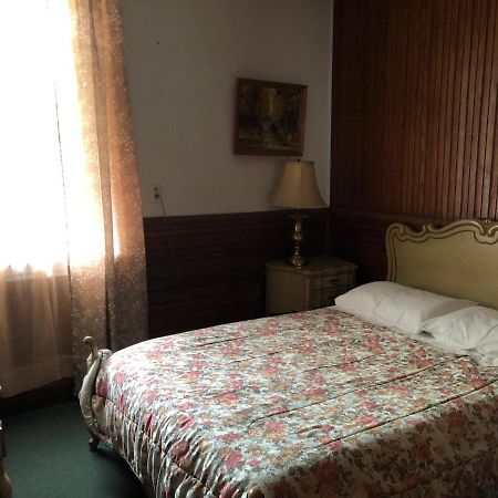 Rota Lodge Aka Latvian American Disable Veterans Center Rota Elka Park 外观 照片