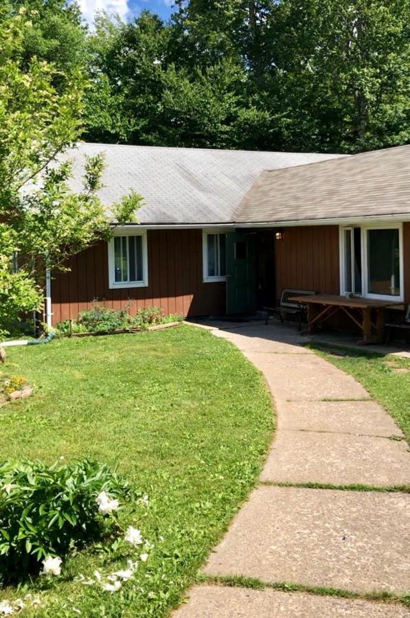 Rota Lodge Aka Latvian American Disable Veterans Center Rota Elka Park 外观 照片