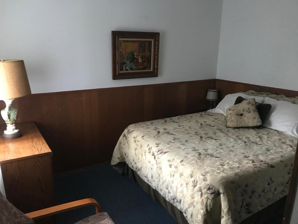 Rota Lodge Aka Latvian American Disable Veterans Center Rota Elka Park 外观 照片